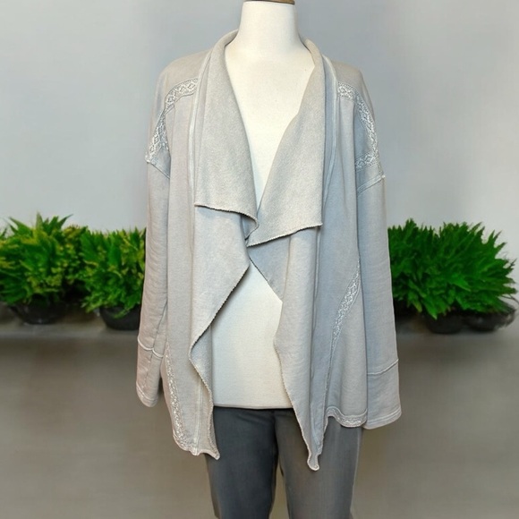 In Loom Waterfall Front Cardigan Stone/Light Gray, size Large - Picture 1 of 16
